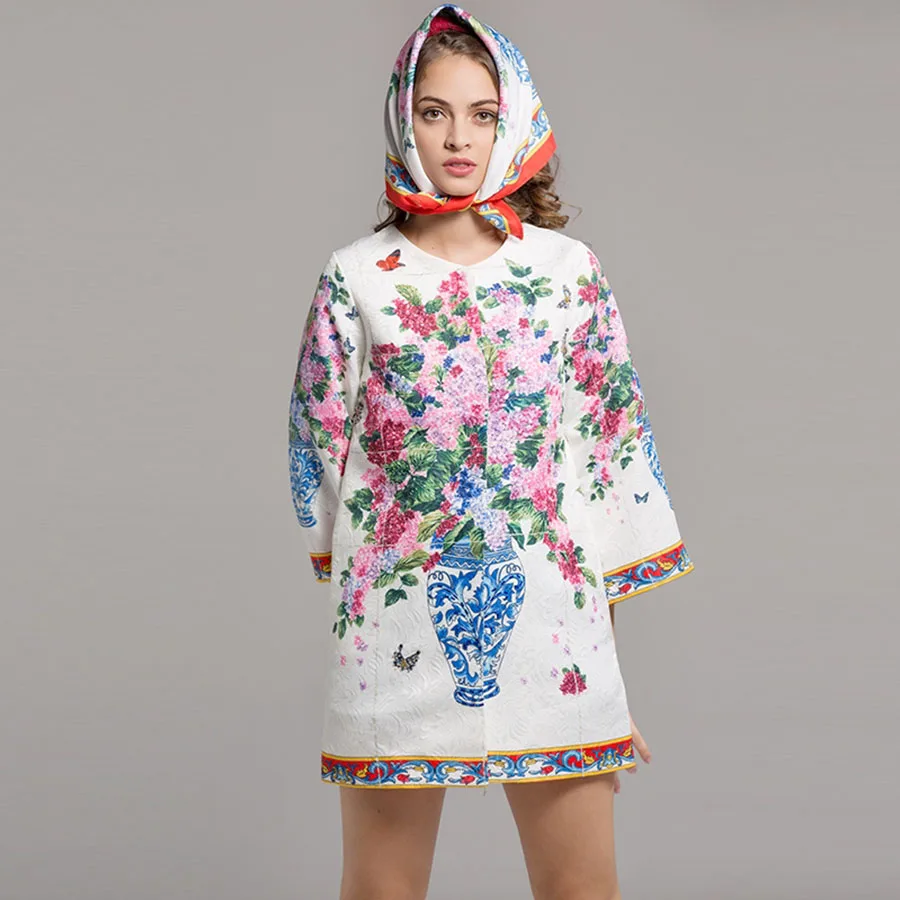 Jacquard White Luxury Coats European Women 3/4 Flare Sleeve Print High Quality Scarf 2017 Autumn Winter Classic Warm Coat | Женская