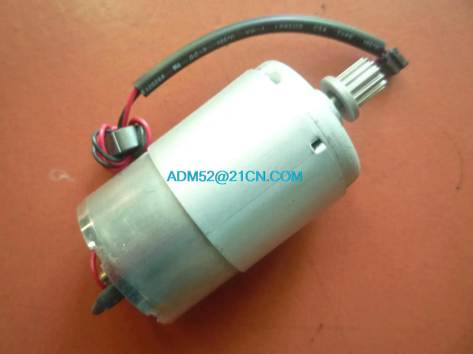 Новый и оригинальный CR-мотор для Epson L1800 | Компьютеры офис