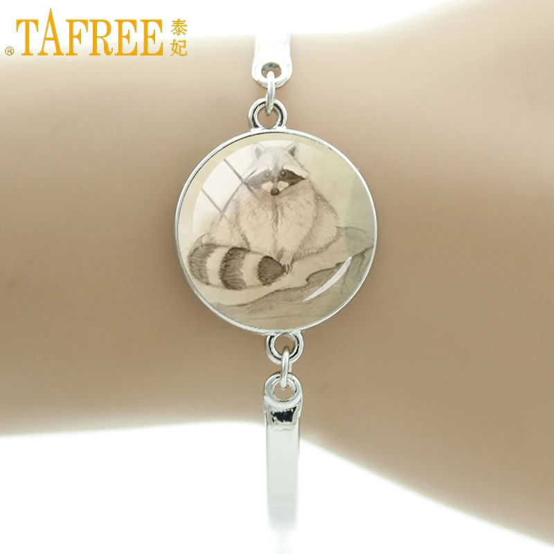 

TAFREE Brand Novelty interesting Raccoon bracelet cute cartoon animal Raccoon Pecock protect wild animal jewelry women men NS370