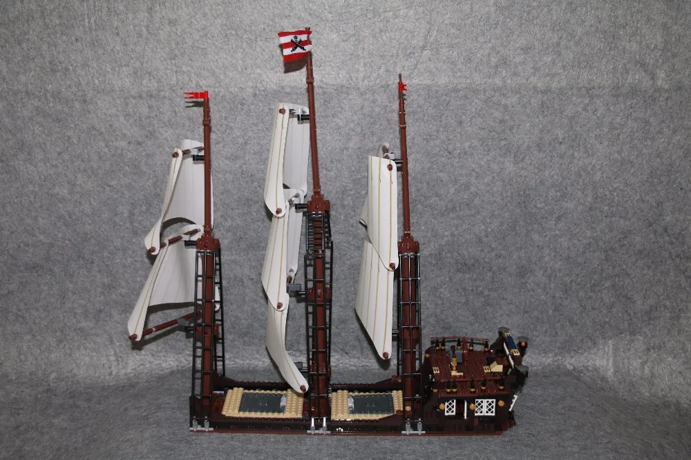 Новая серия пиратов имперская флагманская модель строительные блоки