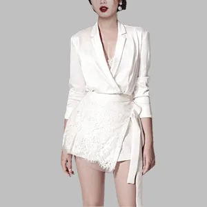 Женский комплект из 2 предметов HAMALIEL, подиумный белый Шелковый костюм с рубашкой с отложным воротником и кружевной бантом, вечерние костюмы Мини с юбкой, весна 2019