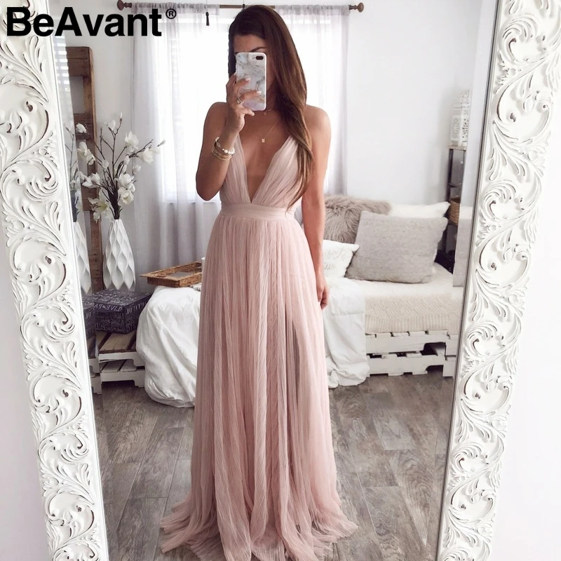 Женское кружевное платье BeAvant элегантное розовое вечернее с V образным вырезом