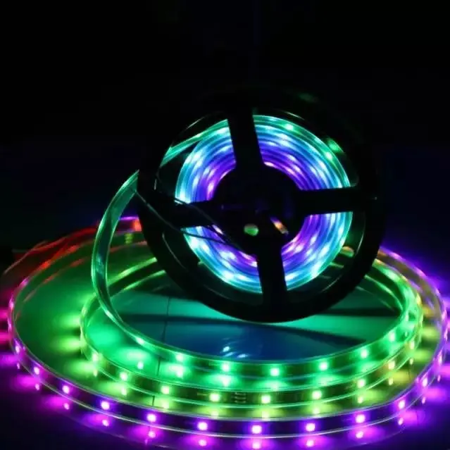 5 м светодиодный полосы 5050 RGB DC5V WS2812 IC адресуемый 30/60/144 светодиодный S/M 30/60/144 пикс./м IP30/IP65/IP67