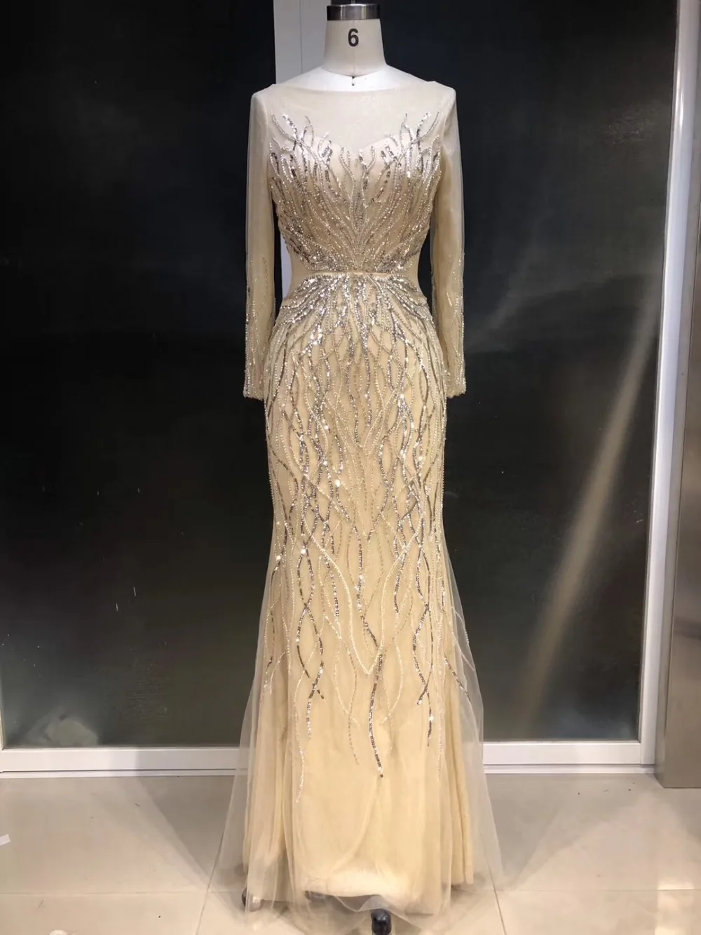 CloverBridal lange armel silberperlen festliche kleider abendkleider, роскошное вечернее платье с длинными рукавами и серебряными камнями