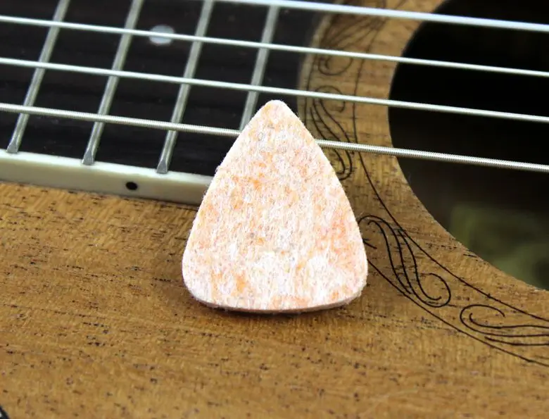 

Ukulele Felt Picks Colors 5 pcs for Ukelele Uke Nylon Stringed Instrument