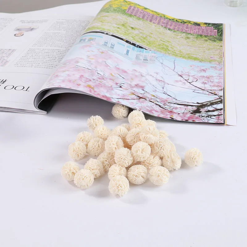 Beige Yarn Balls 100 шт 1,5 см кружева эластичные марлевые сетки цветочные шарики DIY ремесло поставки Свадебный декор Пряжа шары головные уборы ювелирные украшения Pompones - Цвет: Beige Yarn Balls