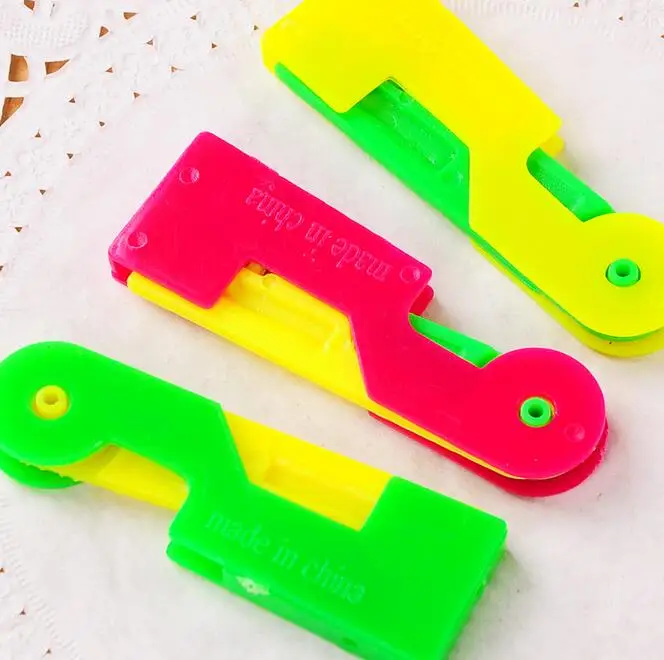 Автоматическое устройство для простого шитья игл пожилых людей направляющий