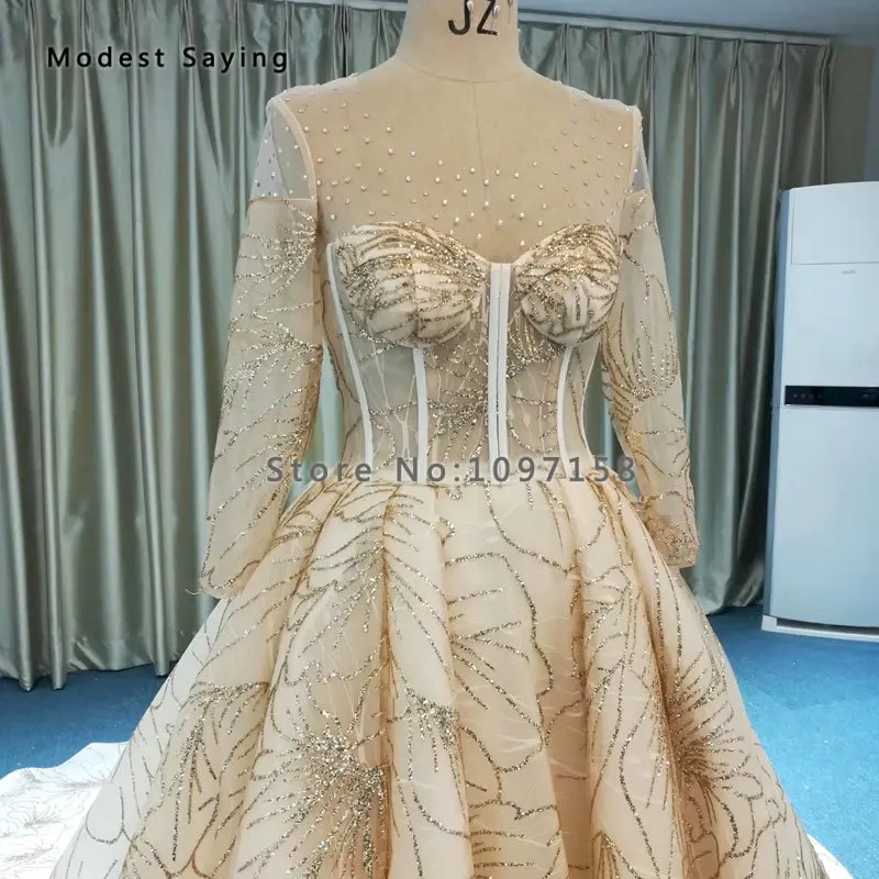 Роскошные бальные платья цвета шампанского с золотым блеском свадебные длинным