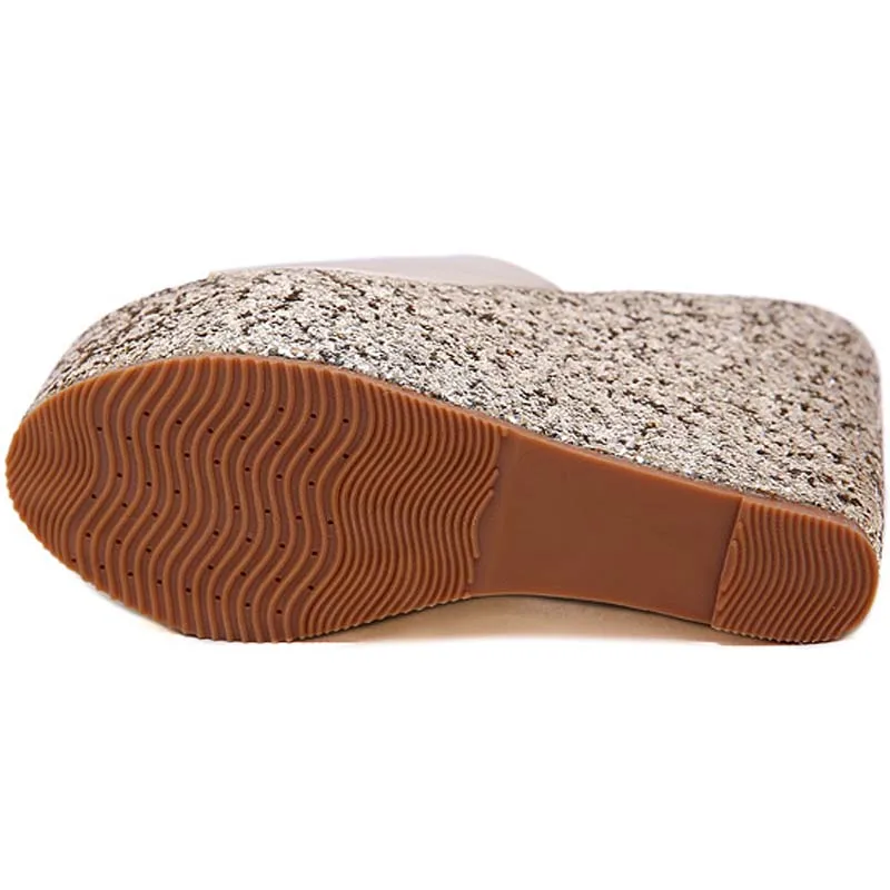 Новинка шикарные женские шлепанцы на платформе босоножки танкетке и высоком