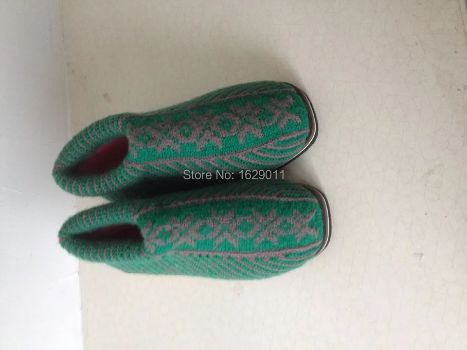 Hand Knitted Woolen Slippers Cotton-padded Crochet Cozy Wear Warm Winter Indoor Shoes 80001 | Обувь
