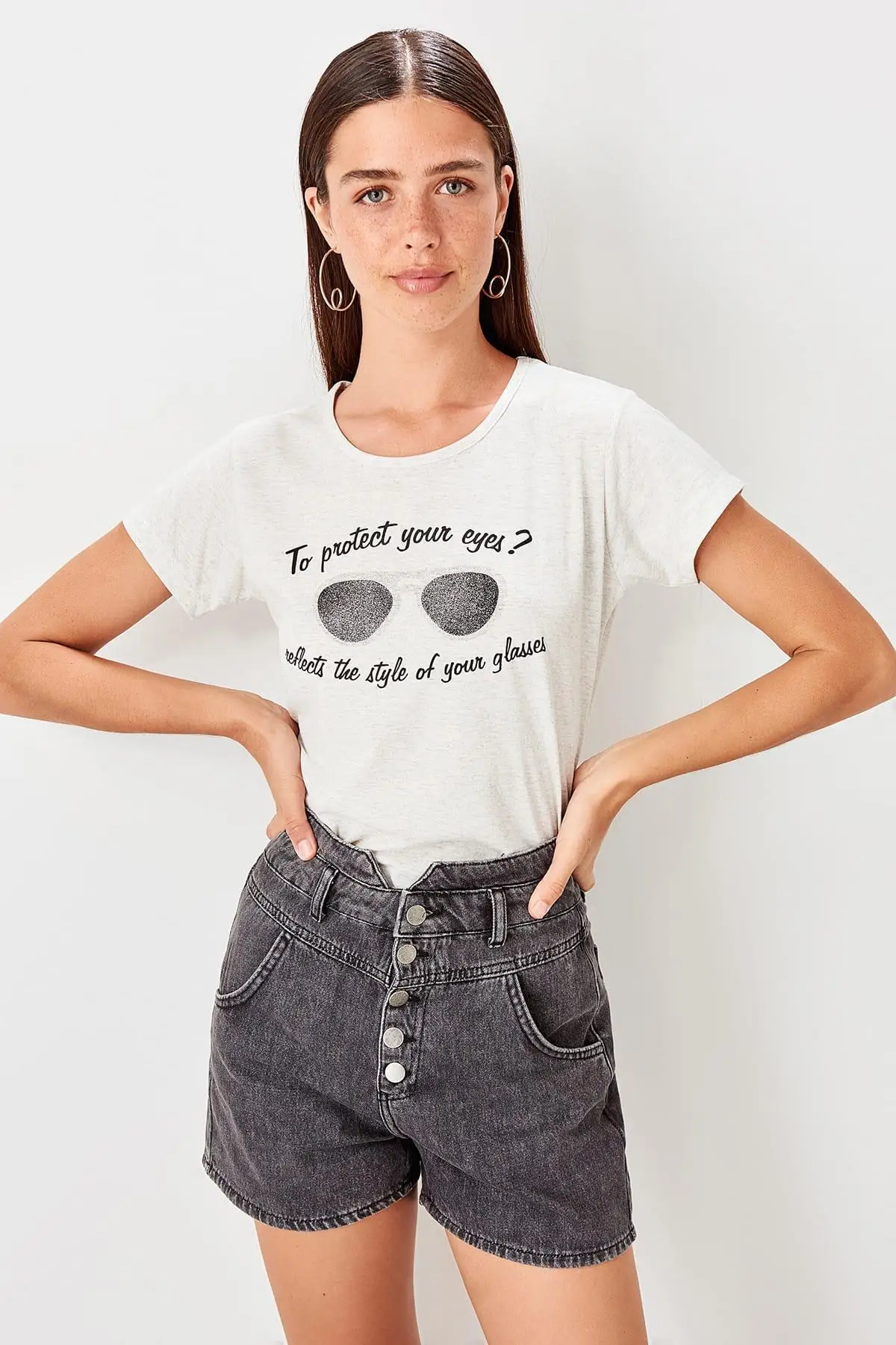 Trendyol серые Базовые Трикотажные футболки с принтом TWOSS19TS0547|Футболки| |