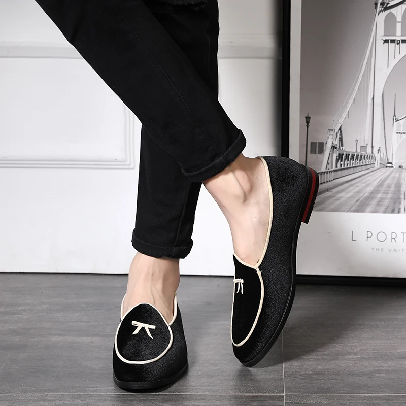 2020 Модные Замшевые мужские туфли с кисточками Обувь из мягкой кожи Повседневные