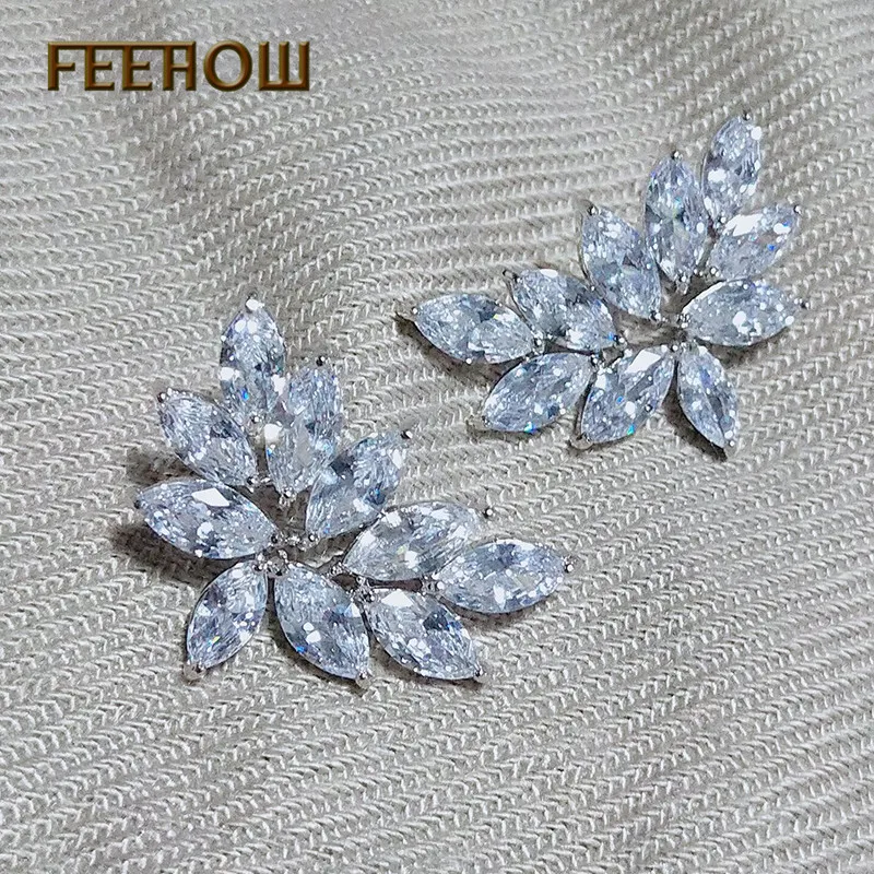 FEEHOW высококачественные серьги-гвоздики в форме цветка из прозрачного кубического циркония для женщин, модные свадебные ювелирные изделия FWEP2233