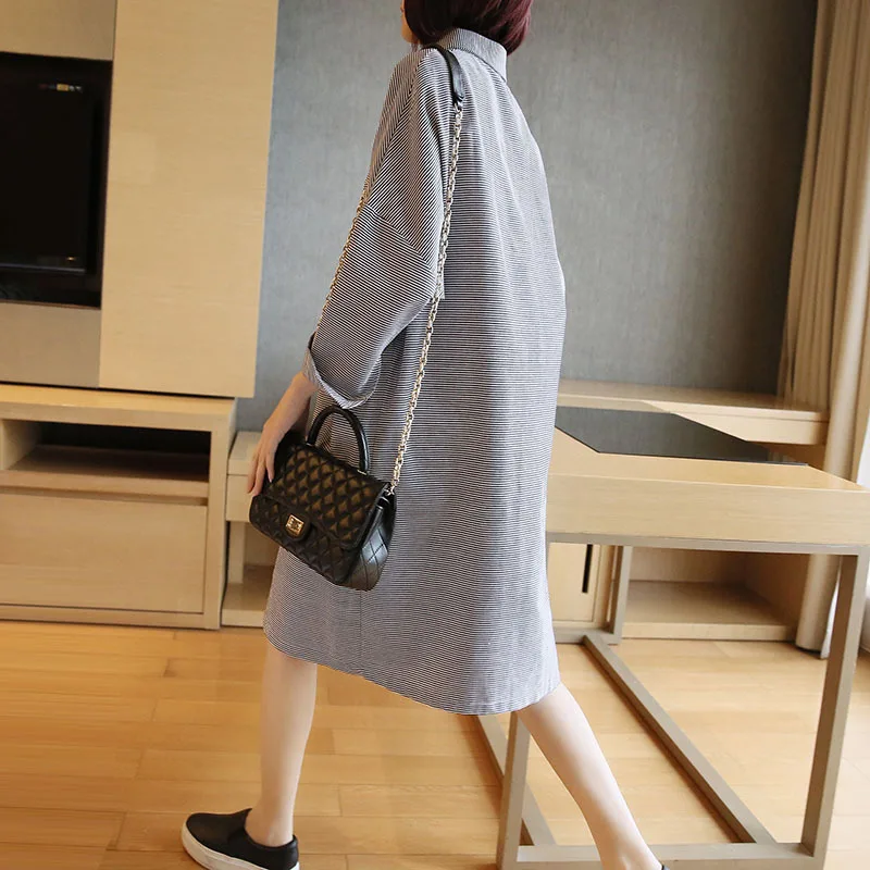 

Spring and summer striped shirt 2019 Korean version of the new women's fashion long loose shirt dress