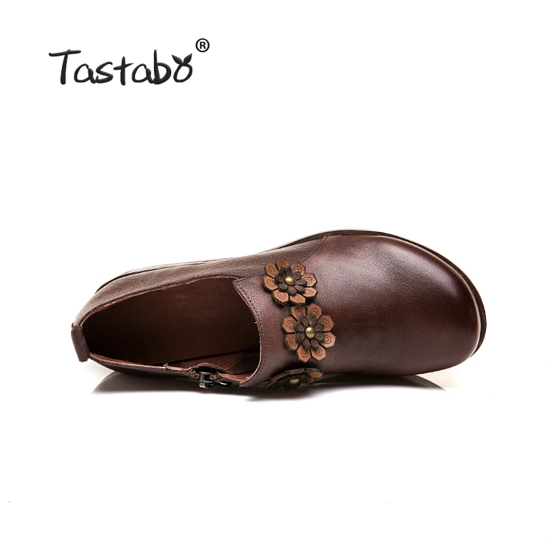 Обувь на рифленой подошве Цвет черный коричневый плоской с круглым носком