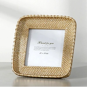 Square photo frame Смола Классическая Роскошная Фоторамка золотая фоторамка эллипс круглая квадратная креативная настольная декоративная фоторамка свадебный подарок - Цвет: Square photo frame