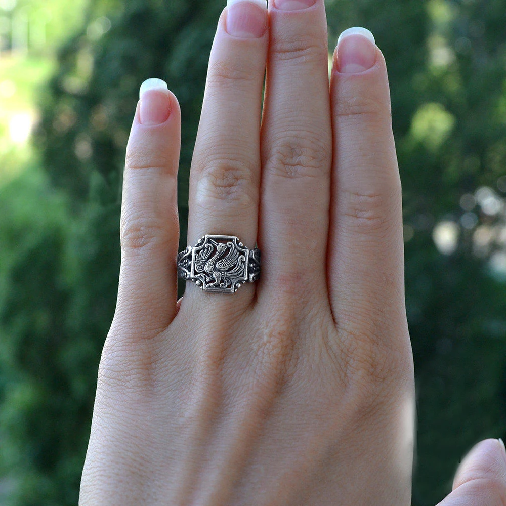 Кольцо для птиц. с Фениксом. Мифологическое кольцо. Древнее искусство. Женское