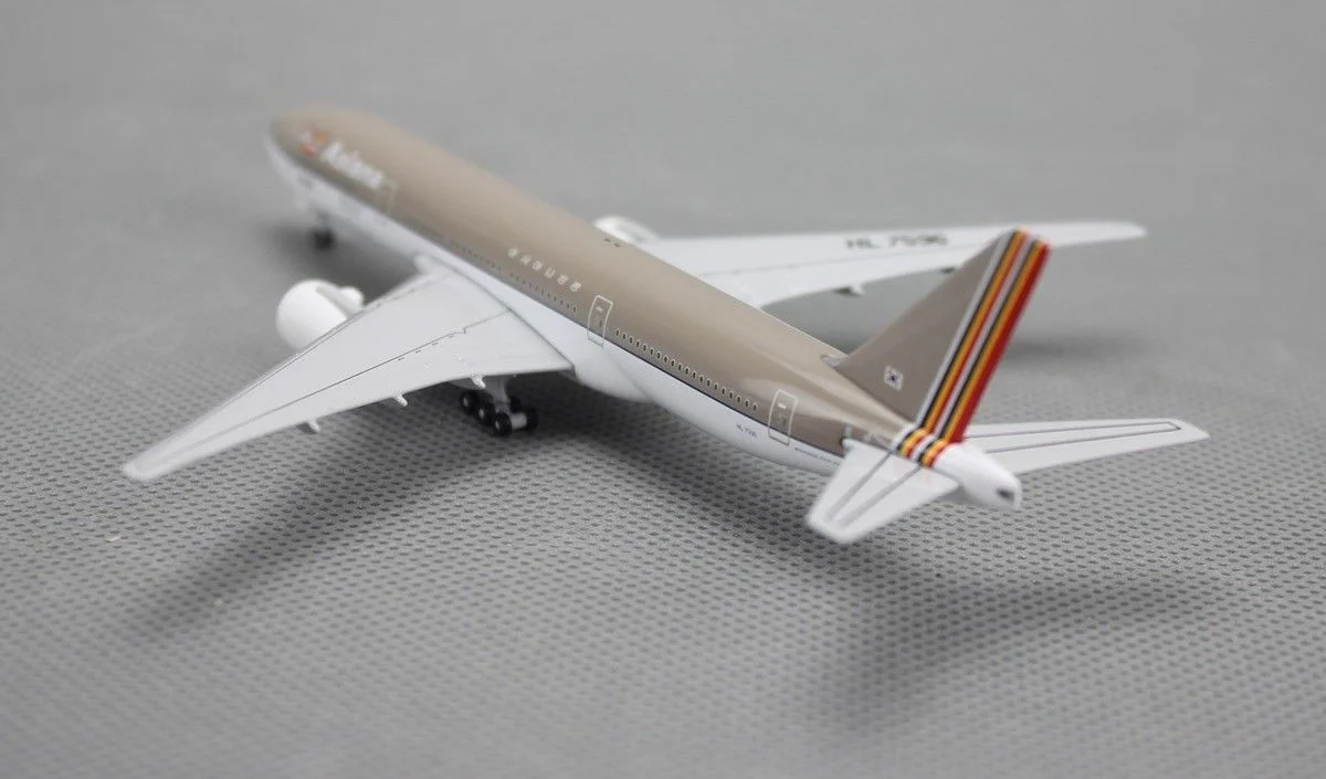 1:500 воздух Корея Boeing 777 200 HL7596 пассажирский самолет модель|passenger plane model|passenger planeplane