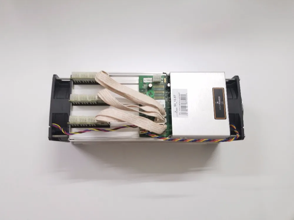 YUNHUI используется AntMiner S9 13,5 T Биткоин Майнер Asic Майнер 16nm Btc BCH Майнер Биткоин Майнер