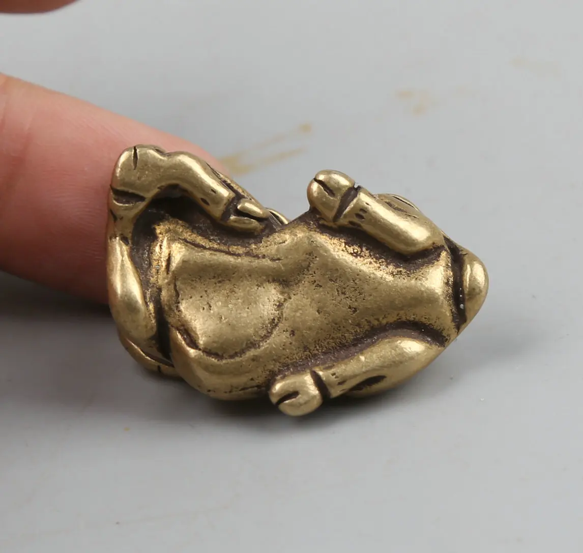 

36MM/1.4"Collection Curio Rare China Fengshui Small Bronze Exquisite Animal 12 Zodiac Year Bull Oxen Buffalo Statue Statuary 44g