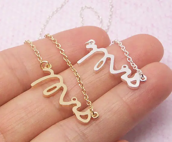 

30 English Name Logo Simple Dainty Alphabet Mrs pendant Necklace Small Stamped Word Initial Tiny Love Letter Necklace jewelry