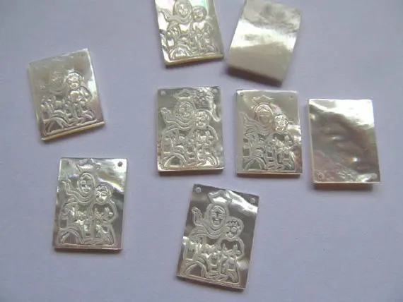 

Double Drilled 25pcs 8x11-15x20mm Genuine MOP Shell ,Carved Ablong Rectangle Virgin Jesus White Jewelry Beads