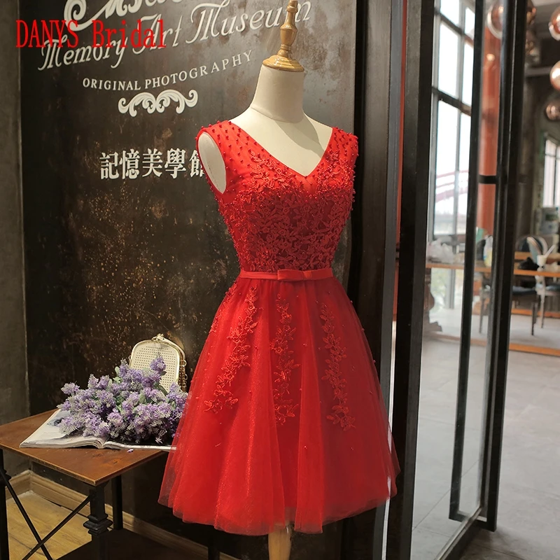 Красное красивое короткое коктейльное платье женское фатиновое для выпускного