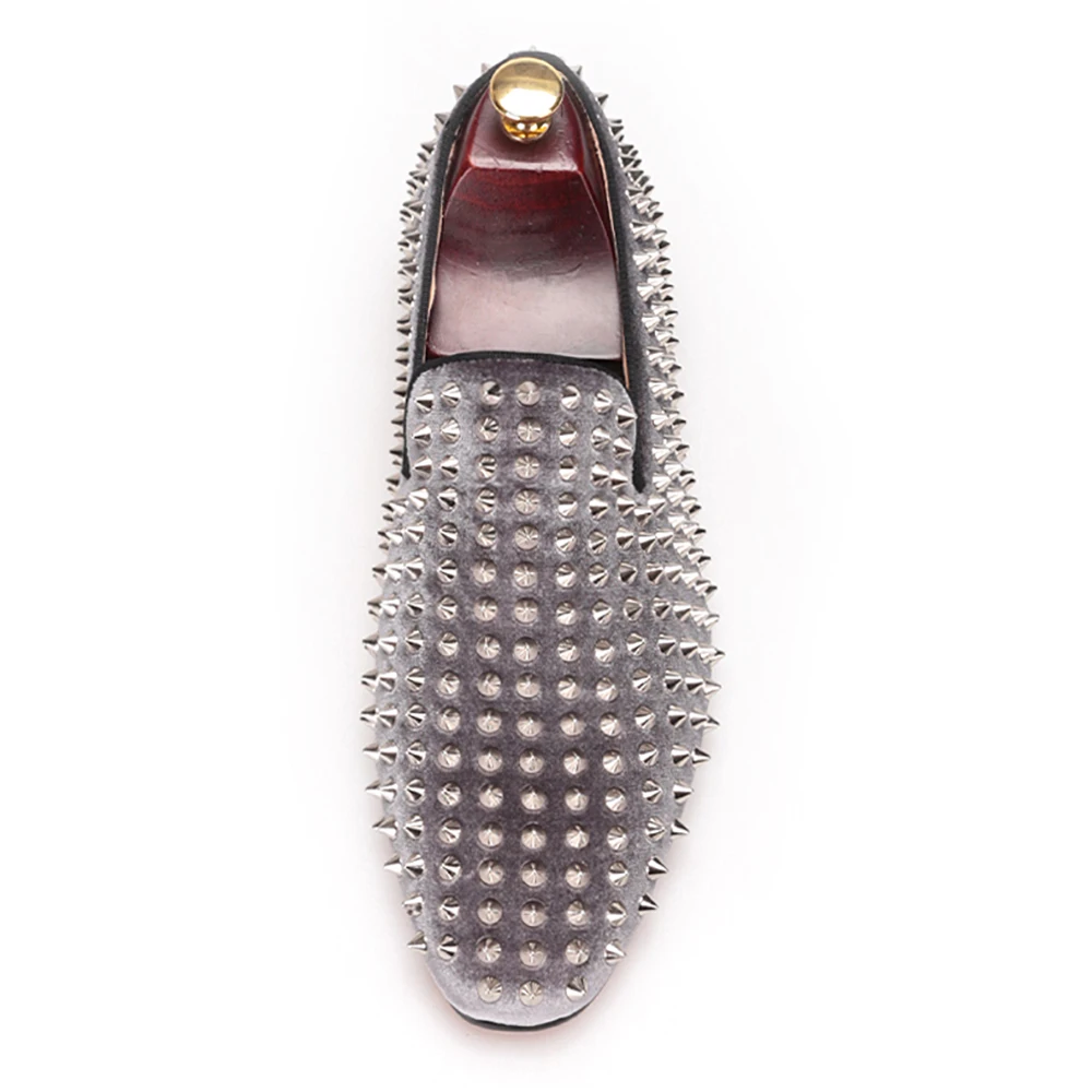 Мужские бархатные туфли ручной работы с заклепками черного цвета модные мужские