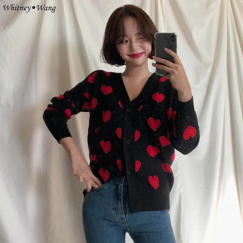 WHITNEY WANG 2018 Autumn Winter Fashion Streetwear Korean Style Sweet Hear Cardigan Women Jumper Sweaters WW-2355 |