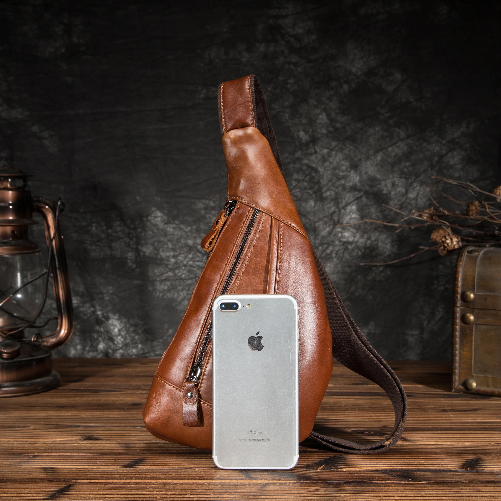 melhor Qualidade Dos Homens De Couro Original Moda Tringle Peito Pacote Saco Design Masculino Estilingue Crossbody Um Ombro Mochila Daypack 8807