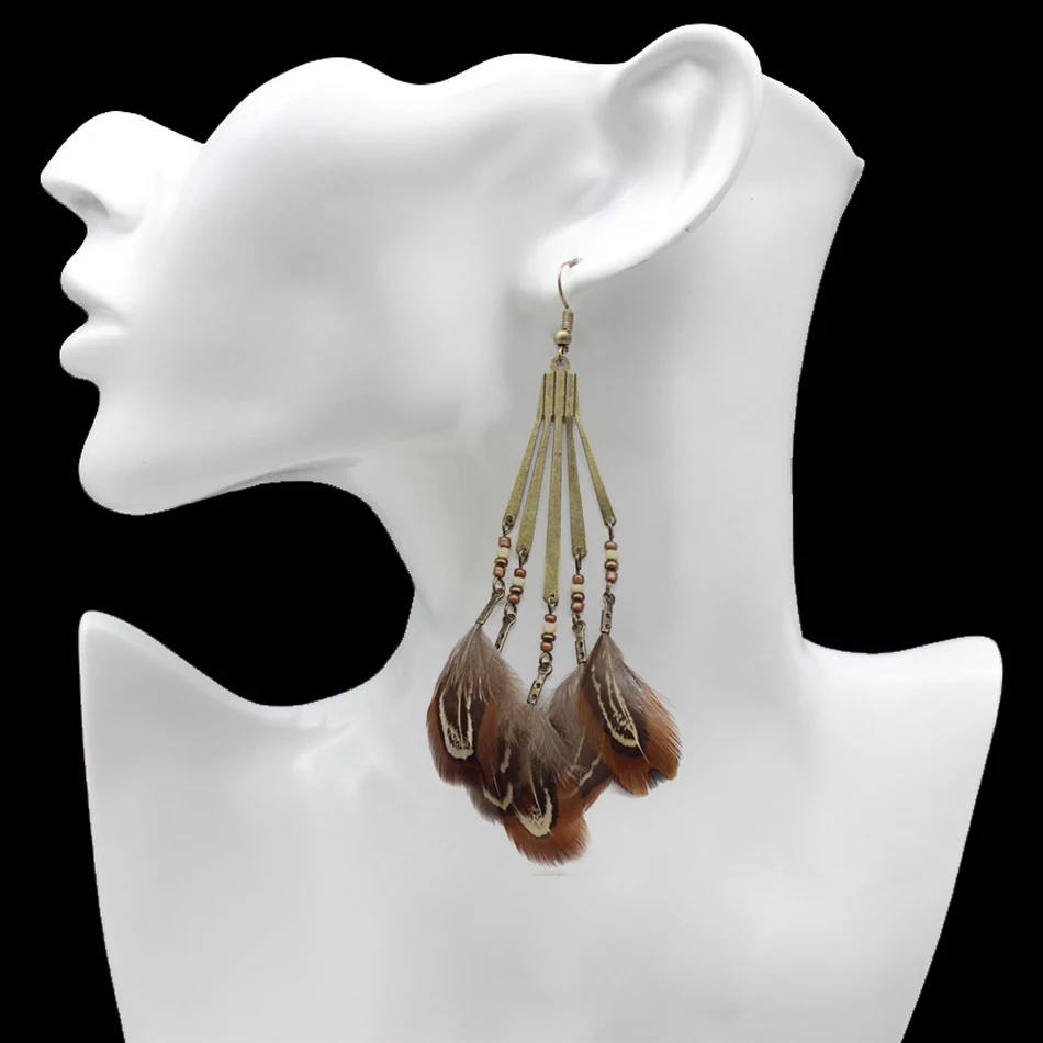 Богемные деревянные бусины окантованные металлическими коричневыми перьями с