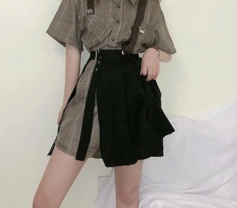 Harajuku Black Skirt Women Mini Pleated High Waist Basic Buckle Slit Punk Asymmetric Design for Female | Женская одежда