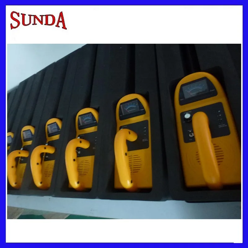 Фотокамера с системой осмотра на дренажной трубе 512 Гц передатчик и приемник