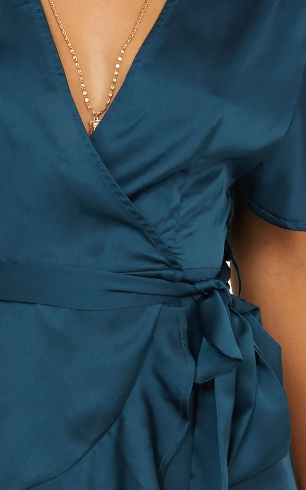 

XXXL Dress Women's Fashion Sleeve Casual Striped V-Neck Dress Casual Ruffle Mini Party Dress Women 2019 Plus Size Dress Short