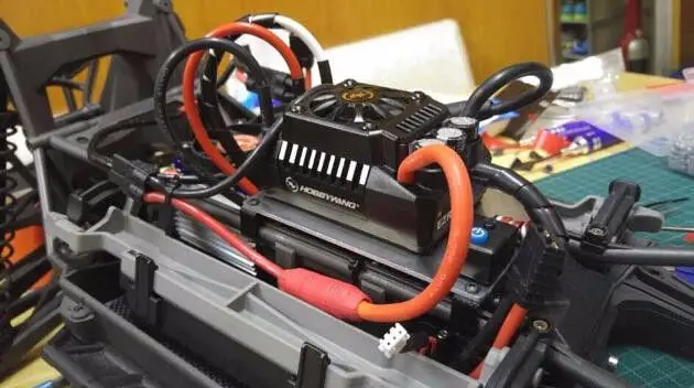 Большая Монтажная пластина ESC запасные части Монтажный кронштейн для 1/5 Traxxas X-Maxx