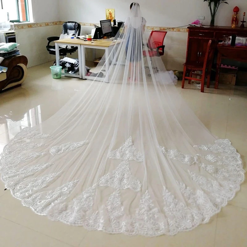

Real Photos 4M Long 3M Wide Cathedral Length Wedding Veils Lace Appliqued Bridal Head Veils With Comb Accessories velos de novia