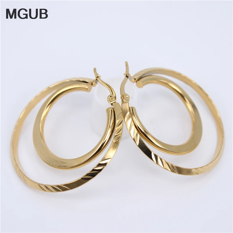 New Fashion Big Circle Punk Stainless steel  Hoop Earrings Twisted Gold Color For Women Party Wholesale Top Quality LH719