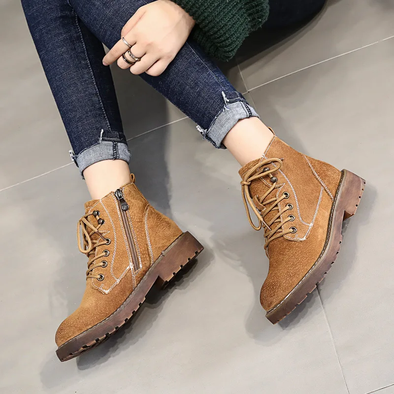 

CuddlyIIPanda 2019 British Style Retro Motorcycle Boots Pig Suede Women Boots Locomotive Boots High Quality Ankle Boots