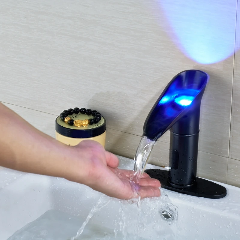 Современный бортике светодиодный цветной датчик масло втирают бронзовый кран