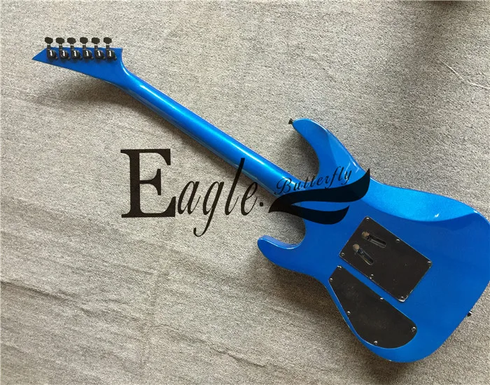 Орел. Бабочка электрогитара custom shop Jackson 24-пивные бокалы ботильоны