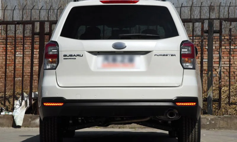 2 шт. светодиодный задний противотуманный фонарь для Subaru Forester 2008- Автомобильный светодиодный светильник на бампер, тормозной светильник, указатель с отражателем сигнала поворота