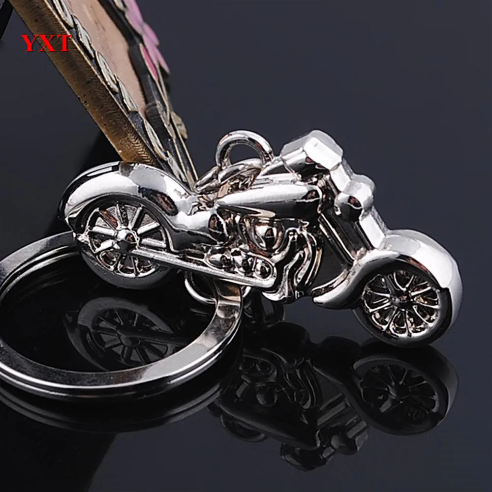 Модель миниатюрного мотоцикла Fashion Classic Personality 3D, кулер, из серебристого металла, подвеска для ключей на автомобиль, подарок.