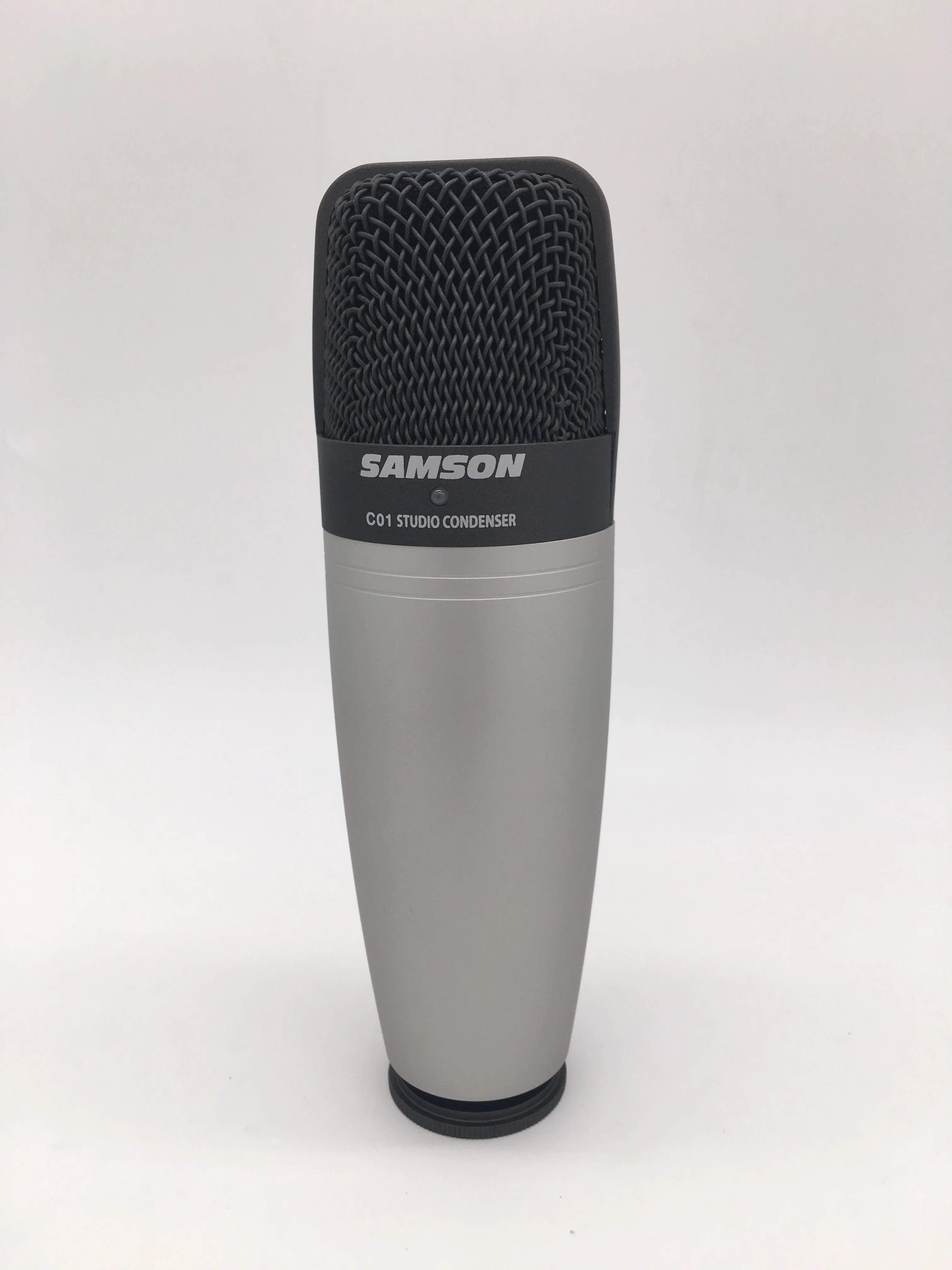Микрофон Samson C01 конденсаторный большой диафрагмы профессиональный для записи
