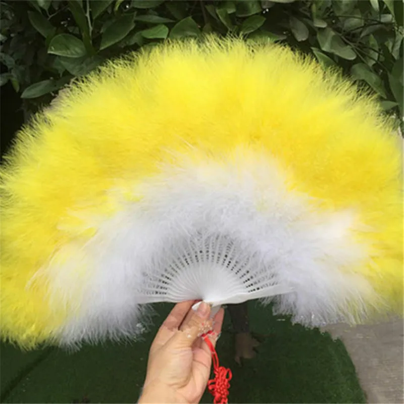 yellow and white Многоцветный китайский стиль перьевой вентилятор для танцев реквизит свадебный подарок ручной вентилятор складной Вентилятор 50X30 см - Цвет: yellow and white