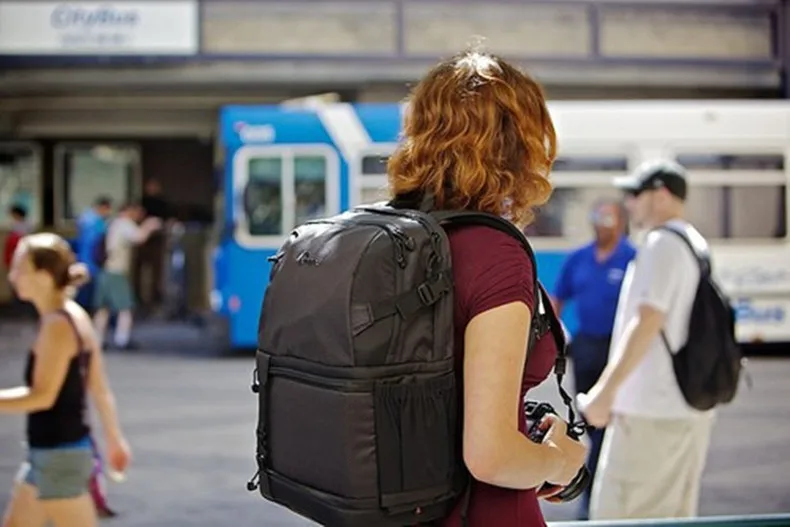 Подлинная Lowepro DSLR видео Fastpack 350 AW DVP 350aw SLR Камера Сумка 1" ноутбук и дождевик