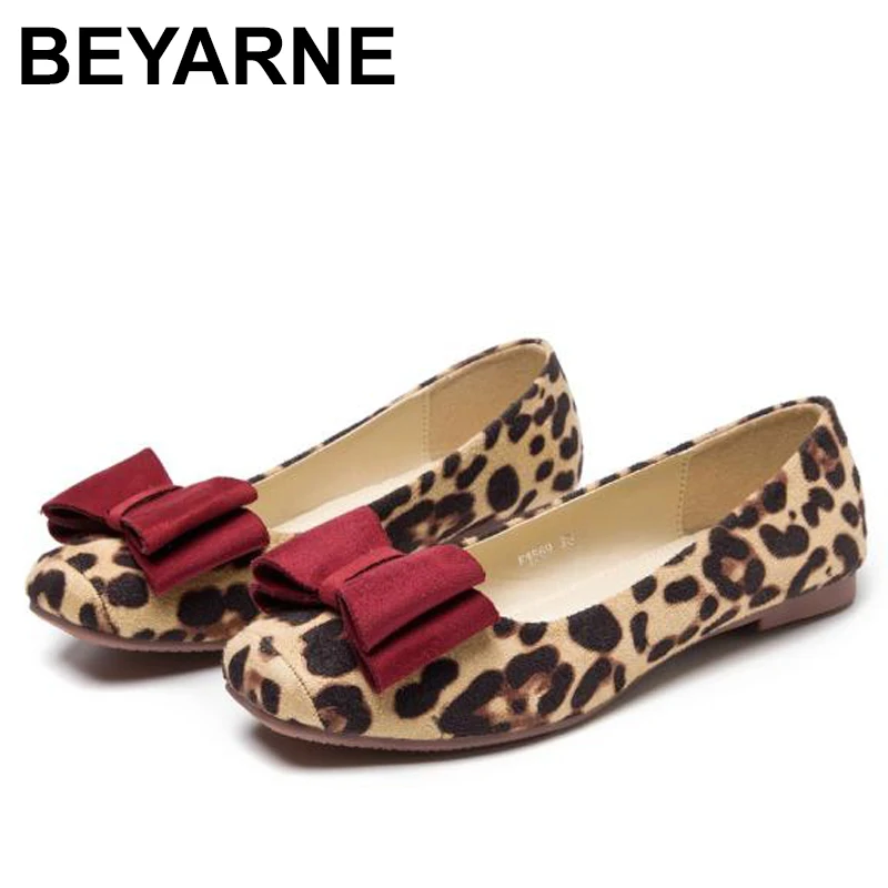 

BEYARNELadies Leopard Printed Flats Square Toe Driving Shoes Grey Red Soft Slip ons For Pregnancy Women Breathable Plus SizeE709
