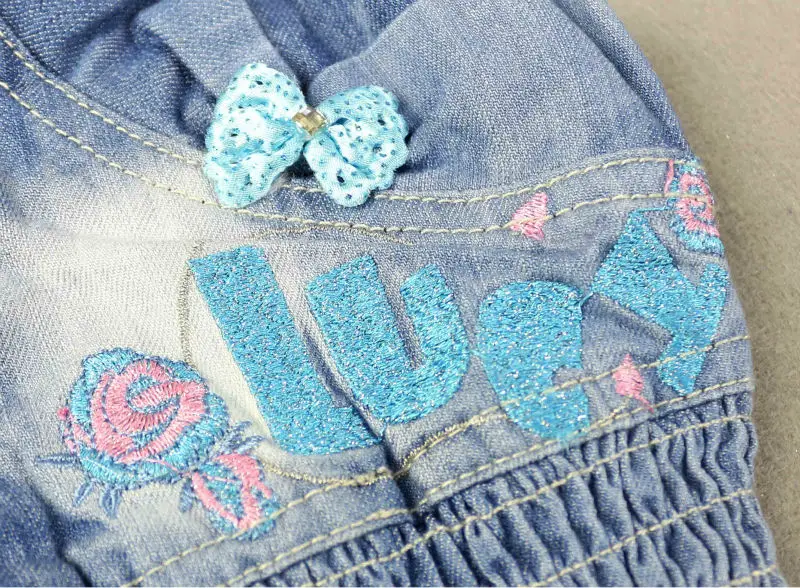 Женская джинсовая юбка футляр детская голубая с вышивкой и надписью LL350|skirt