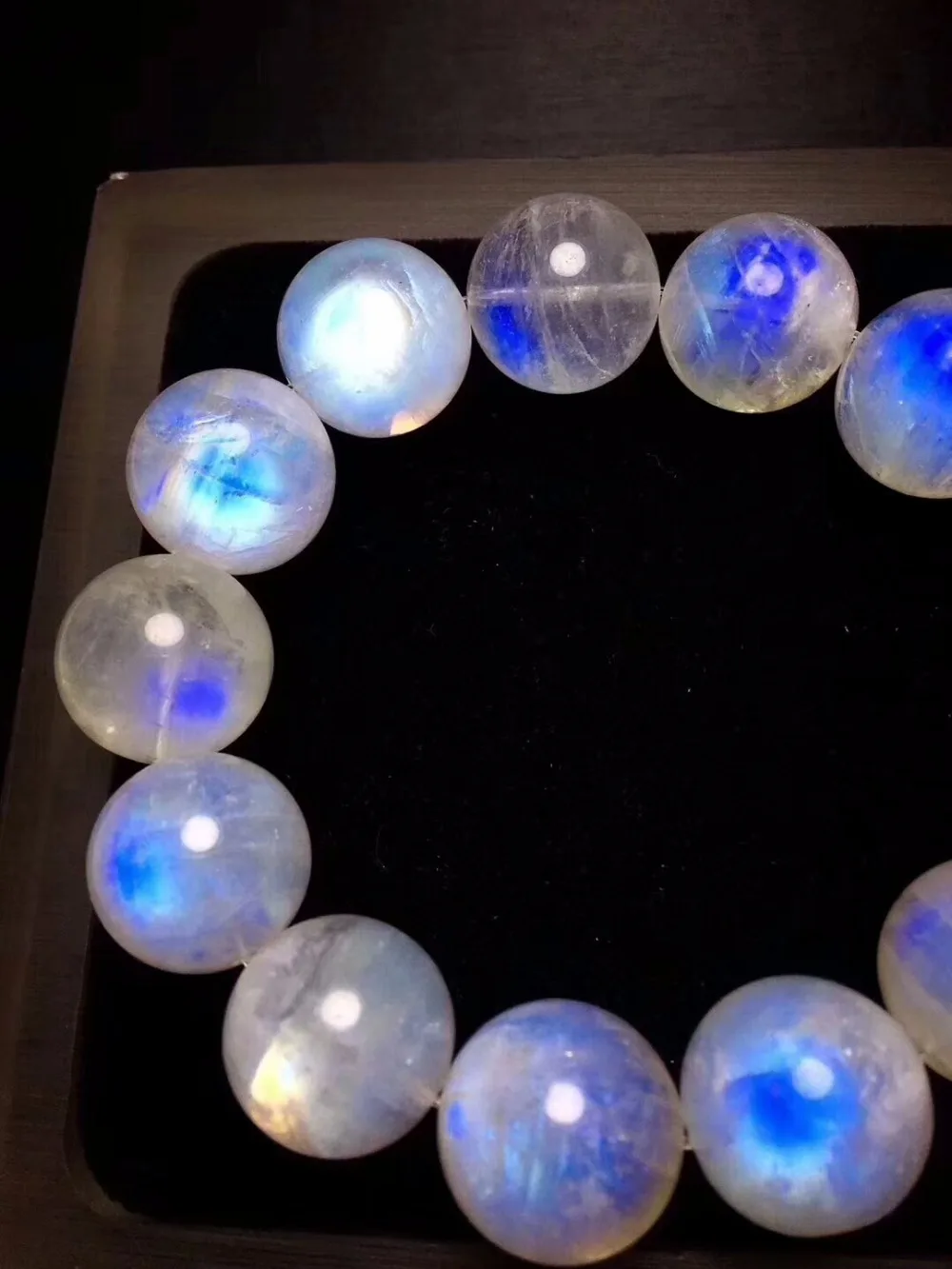 Браслет из натурального лунный камня с синими лампами 16 мм Кристальные браслеты