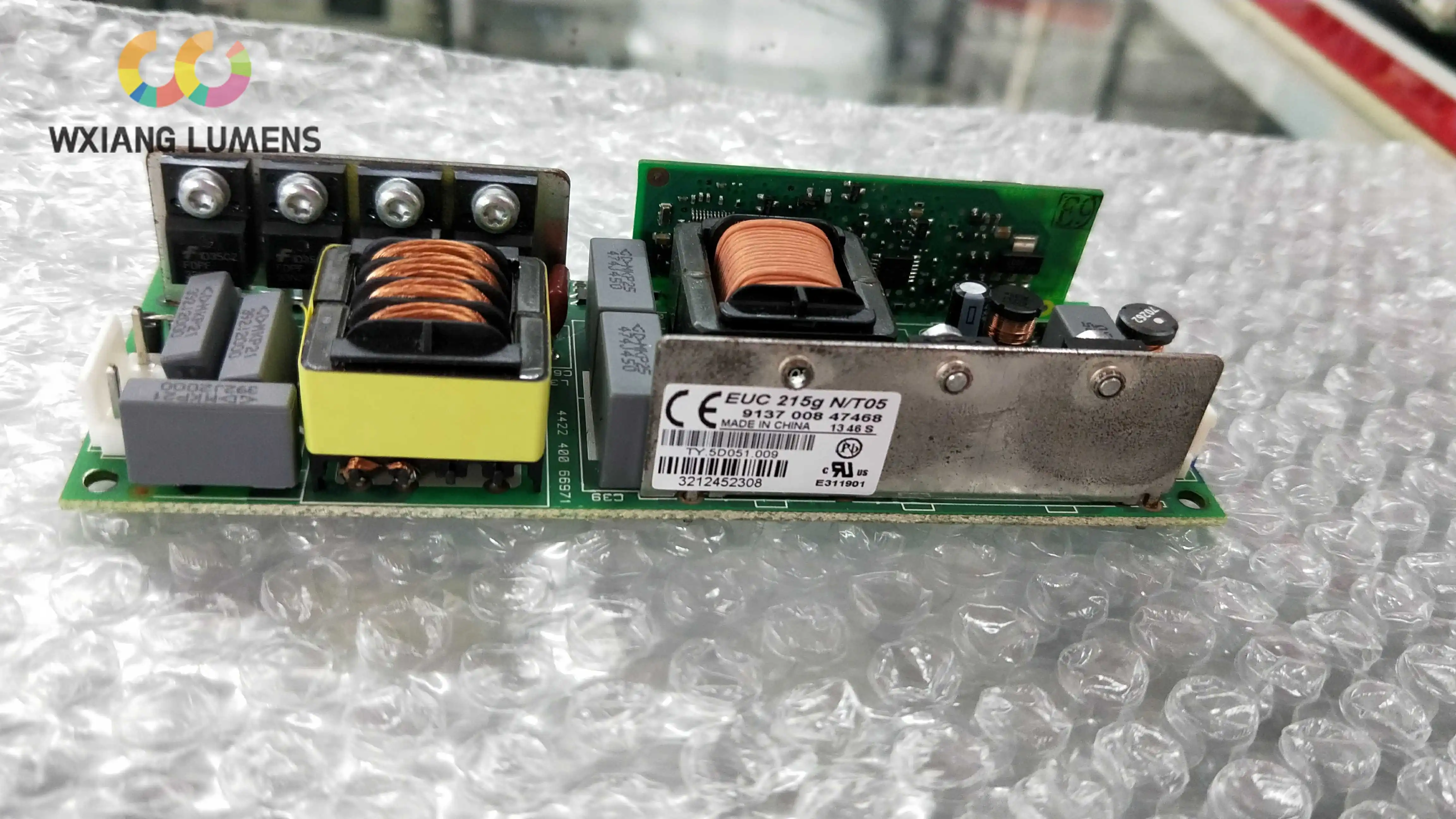Блок питания для прожекторной лампы EUC215G N/T05 подходит Hitachi HCP-Q5 2200X 840X | Электроника