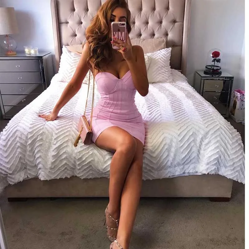 Оптовая продажа 2019 новые платья Розовые без бретелек милые и Сексуальные